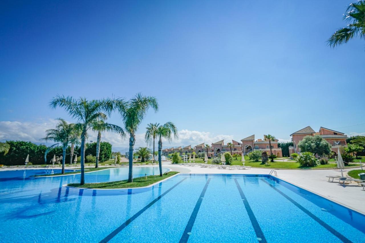 Bv Airone Resort مارينا دي سيباري المظهر الخارجي الصورة