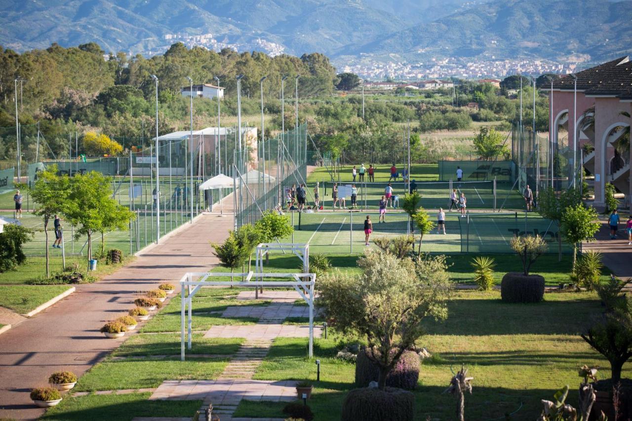 Bv Airone Resort مارينا دي سيباري المظهر الخارجي الصورة