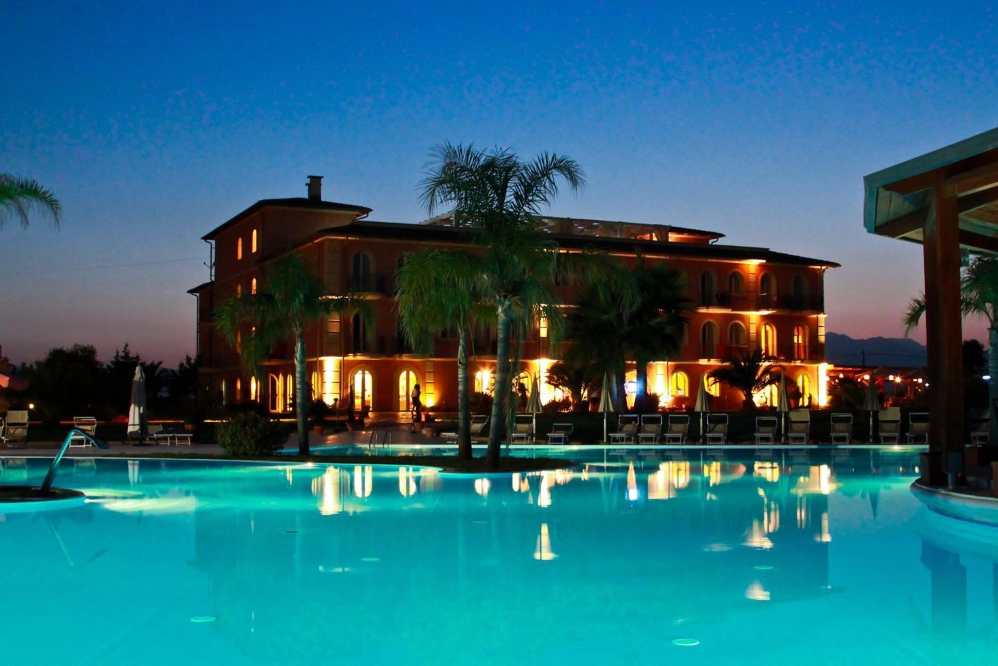 Bv Airone Resort مارينا دي سيباري المظهر الخارجي الصورة